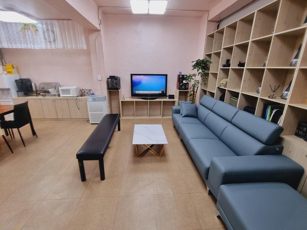 Moon Sun Guesthouse Сеул Екстериор снимка