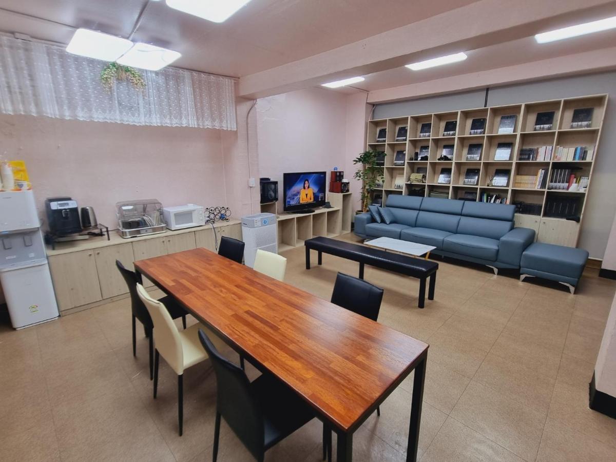 Moon Sun Guesthouse Сеул Екстериор снимка